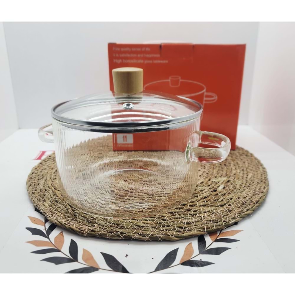 Q8690-1.8L KULPLU CAM TENCERE 1.8 LT